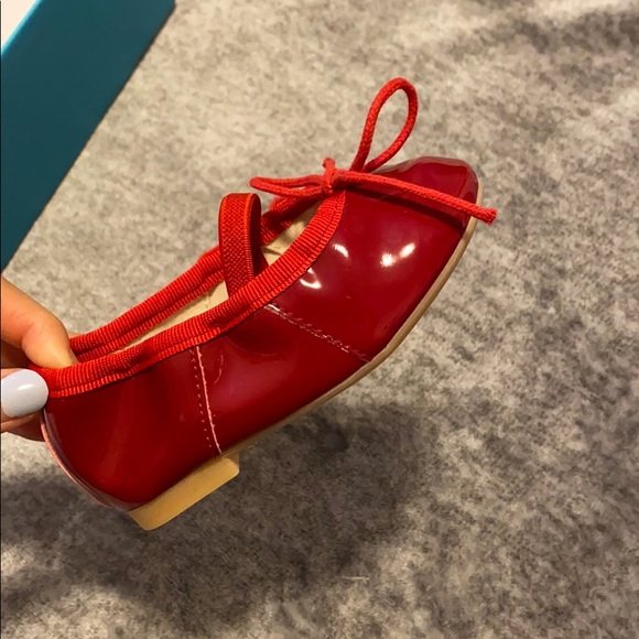 NEW Baby Red Patent Ballet Flats - Picture 4 of 8